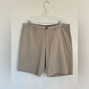 Banana Republic Aiden Men Linen Shorts Size 36